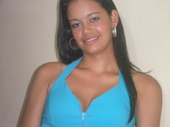 Date this attractive Dominican Republic girl Katerin from Santo Domingo DO7619