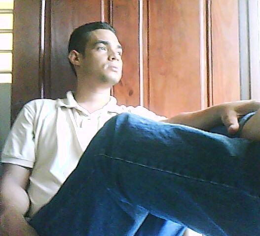 Date this funny Dominican Republic man Moises from Santo Domingo DO7635