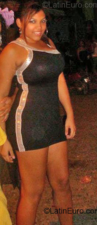 Date this happy Dominican Republic girl Marly from Puerto Plata DO7654