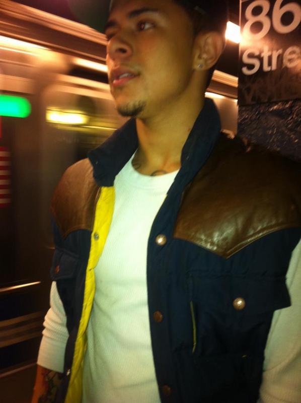 Date this foxy United States man Letsdothis from New York US9882