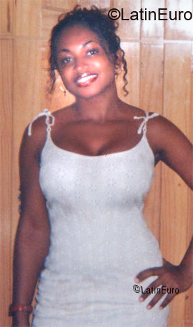 Date this fun Brazil girl Rosimeire from Salvador BR5810