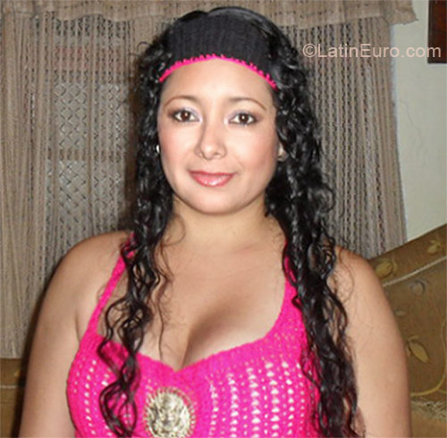 Date this pretty Colombia girl Andre from Cali CO7174
