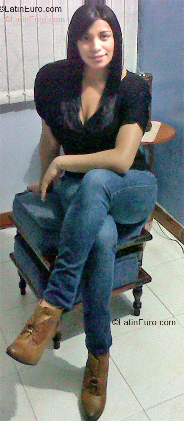 Date this funny Colombia girl Sonia from Bogota CO7231