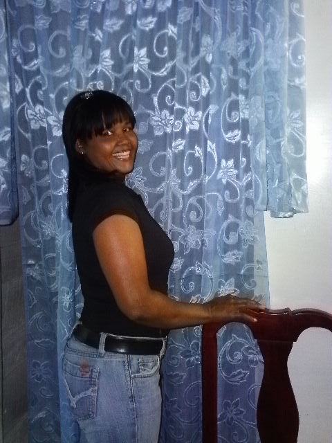 Date this funny Dominican Republic girl Rosalia from Mao DO7939