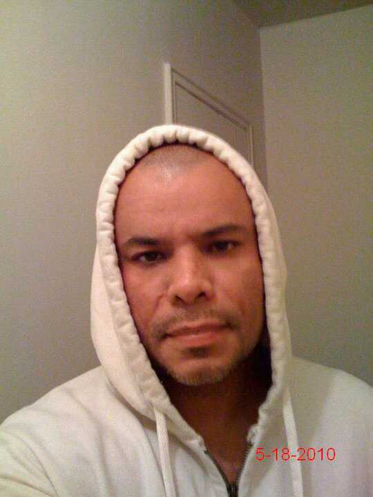 Date this athletic United States man Johnmind from New York US10292