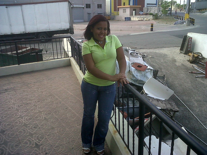 Date this funny Dominican Republic girl Camila from Santo Domingo DO7958