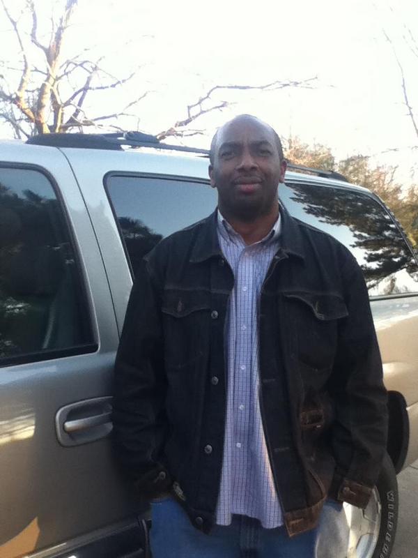 Date this gorgeous United States man Charles from Tulsa US10335