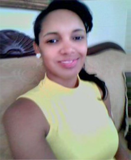 Date this hard body Dominican Republic girl Elba from Santiago DO7990