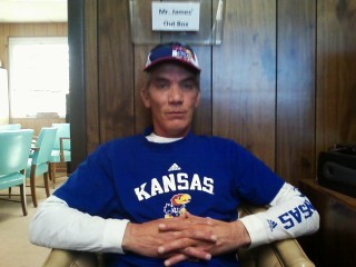 Date this happy United States man Steve from Higgins US10355