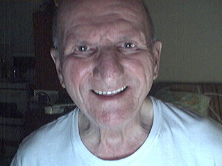 Date this happy Canada man Carl from Hamilton CA400