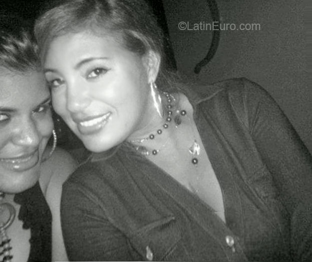 Date this stunning Dominican Republic girl Alexandra from La Vega DO8085