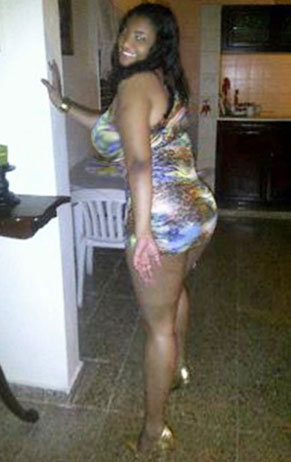 Date this nice looking Dominican Republic girl Yudelka from Santo Domingo DO8087