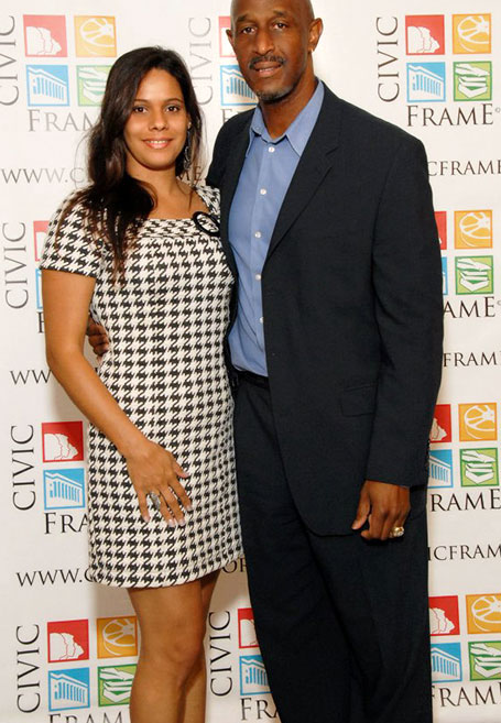 Date this lovely Dominican Republic girl Thanks LatinEuro !!!! from Thanks LatinEuro !!!! DO8123