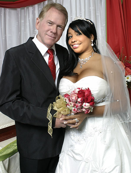 Date this lovely Colombia girl Thanks LatinEuro !!!! from Thanks LatinEuro CO7352