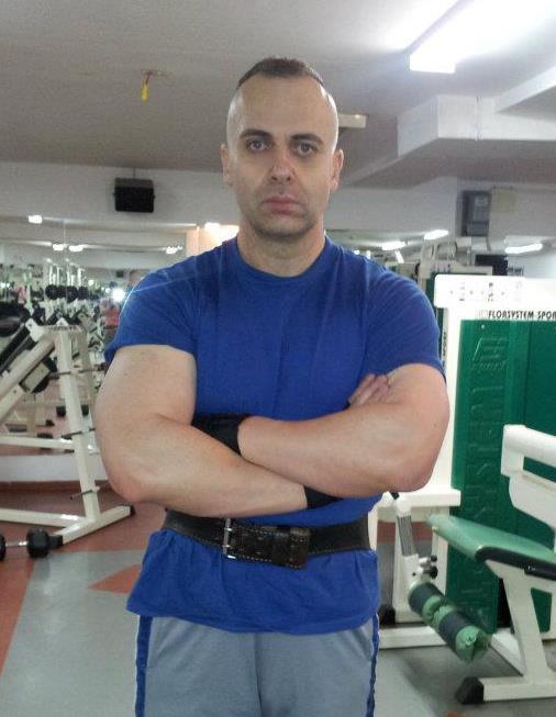 Date this fun Canada man Florin from Toronto CA413