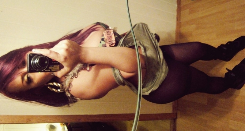 Date this happy Nepal girl Blunlino from  NO151