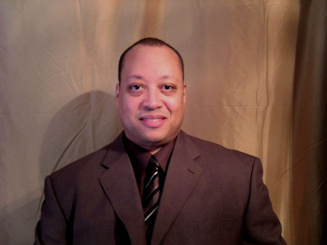 Date this georgeous United States man Eric from Atlanta US10641