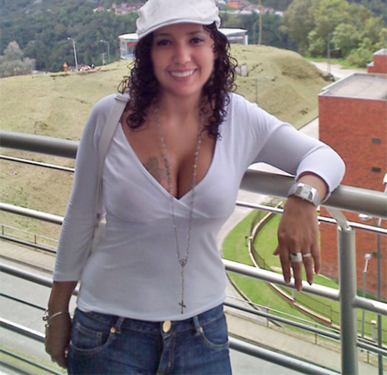 Date this stunning Colombia girl Jenny Andrea from Manizales CO7411