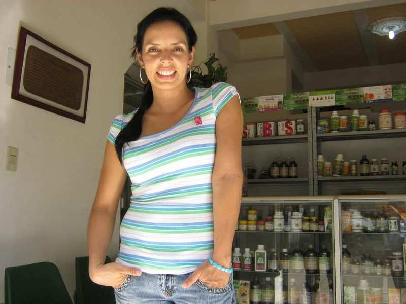 Date this lovely Colombia girl Pamela from Bogota CO7480