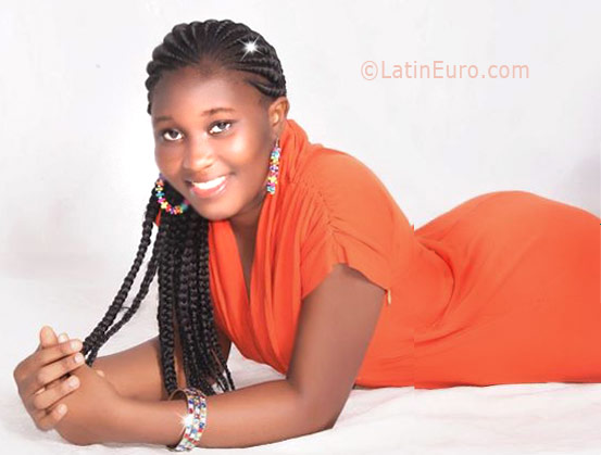 Date this cute Ivory Coast girl Amandine from Abidjan IC54