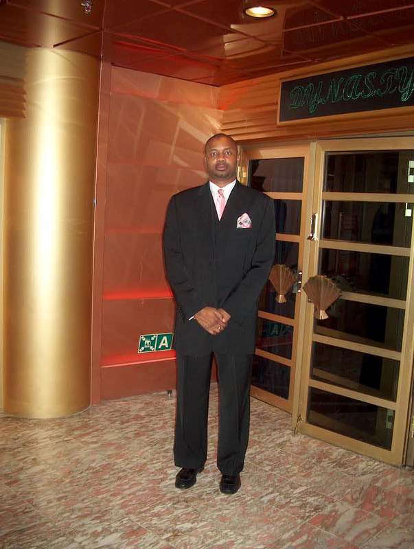 Date this young United States man Stevesaab from Capitol Heights US10834