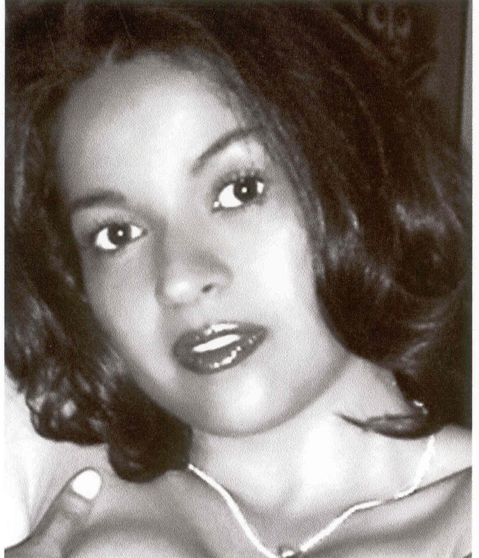 Date this georgeous Colombia girl Alejandra from Bogota CO7539