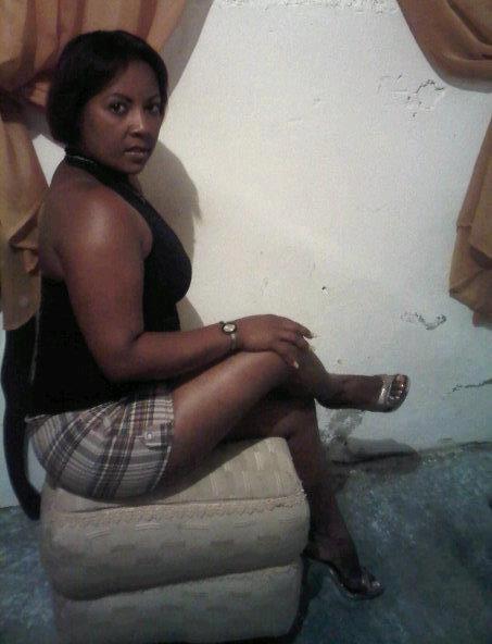 Date this good-looking Dominican Republic girl Jasmin from Santiago DO8810