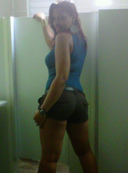 Date this stunning Dominican Republic girl Ysabel from Santiago De Los Caballeros DO8890