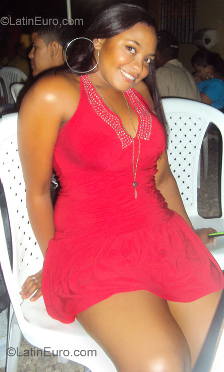 Date this hard body Dominican Republic girl Sthephanie from Santo Domingo DO8916