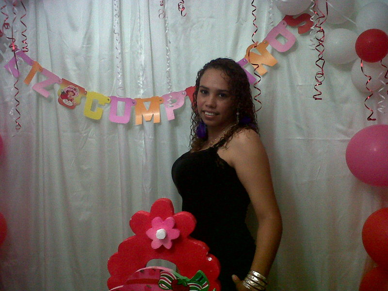 Date this passionate Dominican Republic girl Rosalis from San Francisco De Macoris DO8923