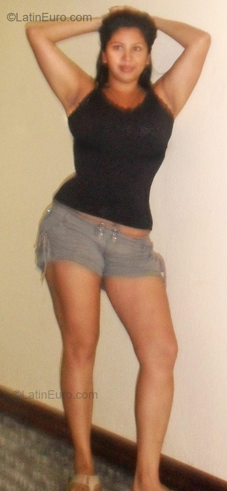 Date this funny Costa Rica girl Jessica from San Jose CR77