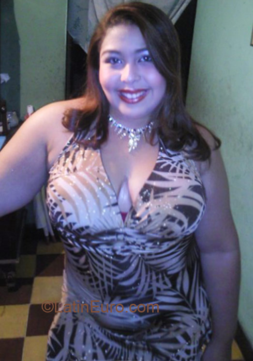 Date this foxy Colombia girl KLAIREN from Barranquilla CO7807