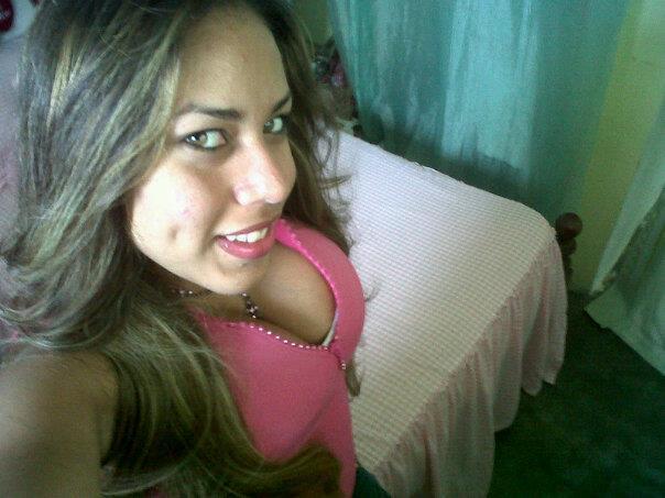 Date this hot Dominican Republic girl Sheilys from Santo Domingo DO9142
