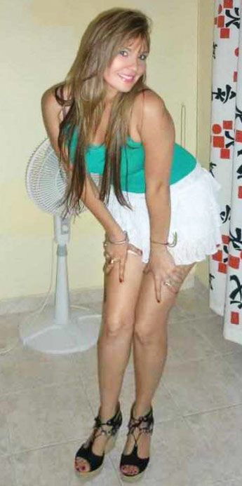 Date this nice looking Colombia girl Mairaalejandra from Bucaramanga CO7845