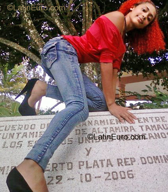 Date this lovely Dominican Republic girl Angela from Puerto Plata DO9171
