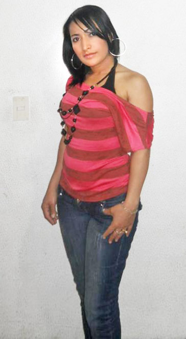 Date this voluptuous Colombia girl Tatiana from Bogota CO7858