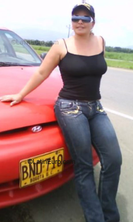 Date this georgeous Colombia girl Nubi from Bogota CO7873