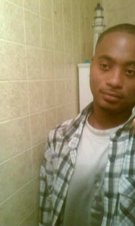 Date this pretty United States man Alleyzero from Lynchburg US11296