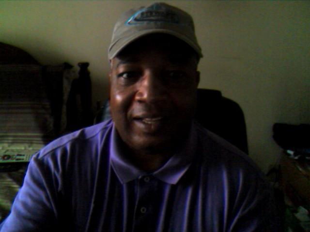 Date this happy United States man Patrick from Southern Pines US11303