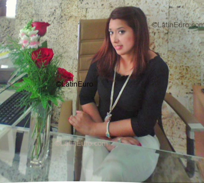 Date this pretty Dominican Republic girl Sann from Santiago DO9229