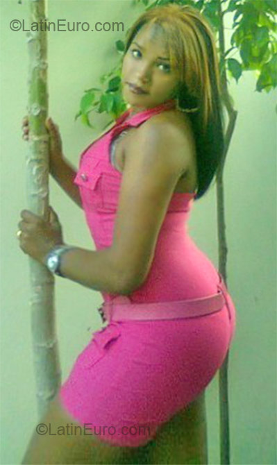 Date this fun Dominican Republic girl La from Santiago DO9233