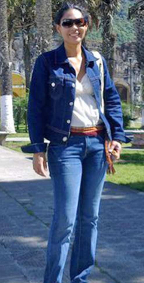 Date this hot El Salvador girl Nathalia from San Salvador SV21