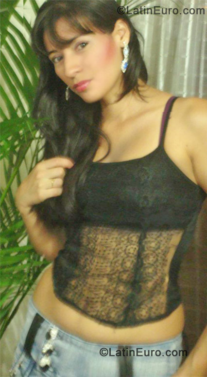 Date this young Colombia girl Alemar from Medellin CO7955