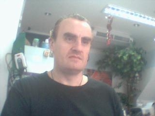 Date this stunning Thailand man Declanc211 from Bangkok TH8