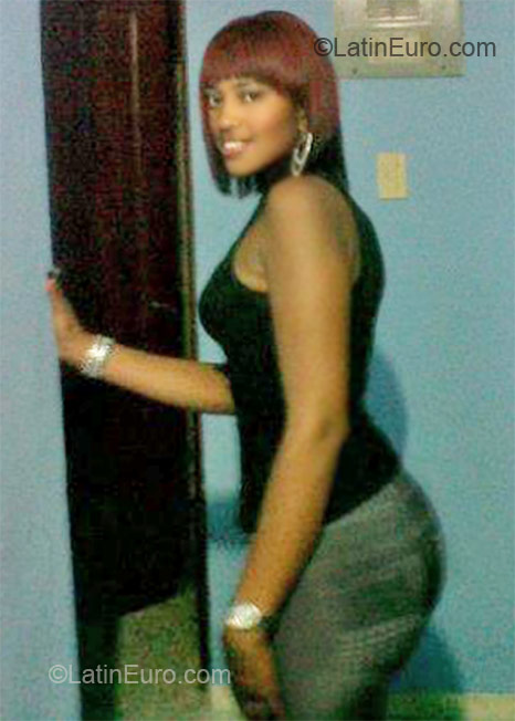 Date this exotic Dominican Republic girl Katherine from San Juan DO11328