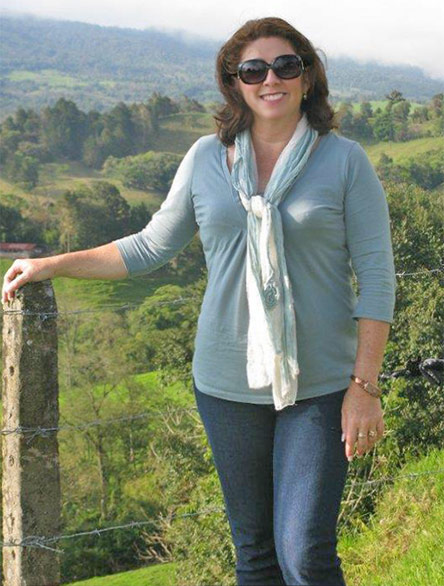 Date this lovely Costa Rica girl Ana from Mercedes CR96