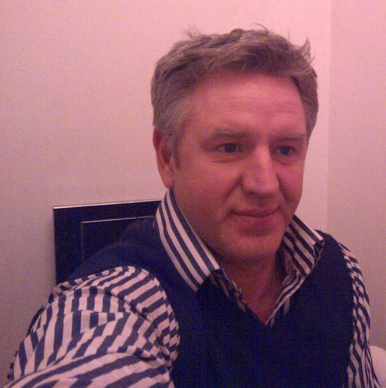 Date this cute United Kingdom man Arianman from London GB581
