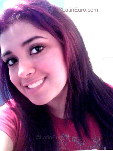 Date this cute Costa Rica girl Joselyn from Cartago CR115
