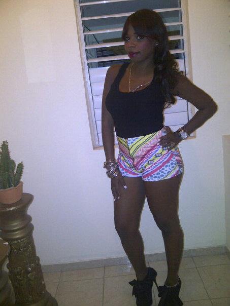 Date this hot Dominican Republic girl Sheyla from Rep.dom DO9682