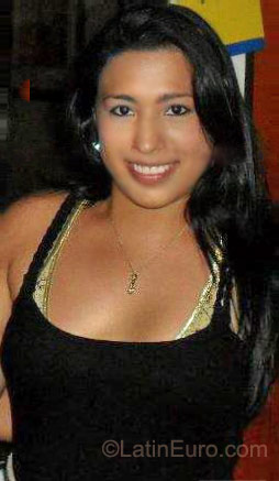 Date this stunning Colombia girl Tatiana from Cali CO8374